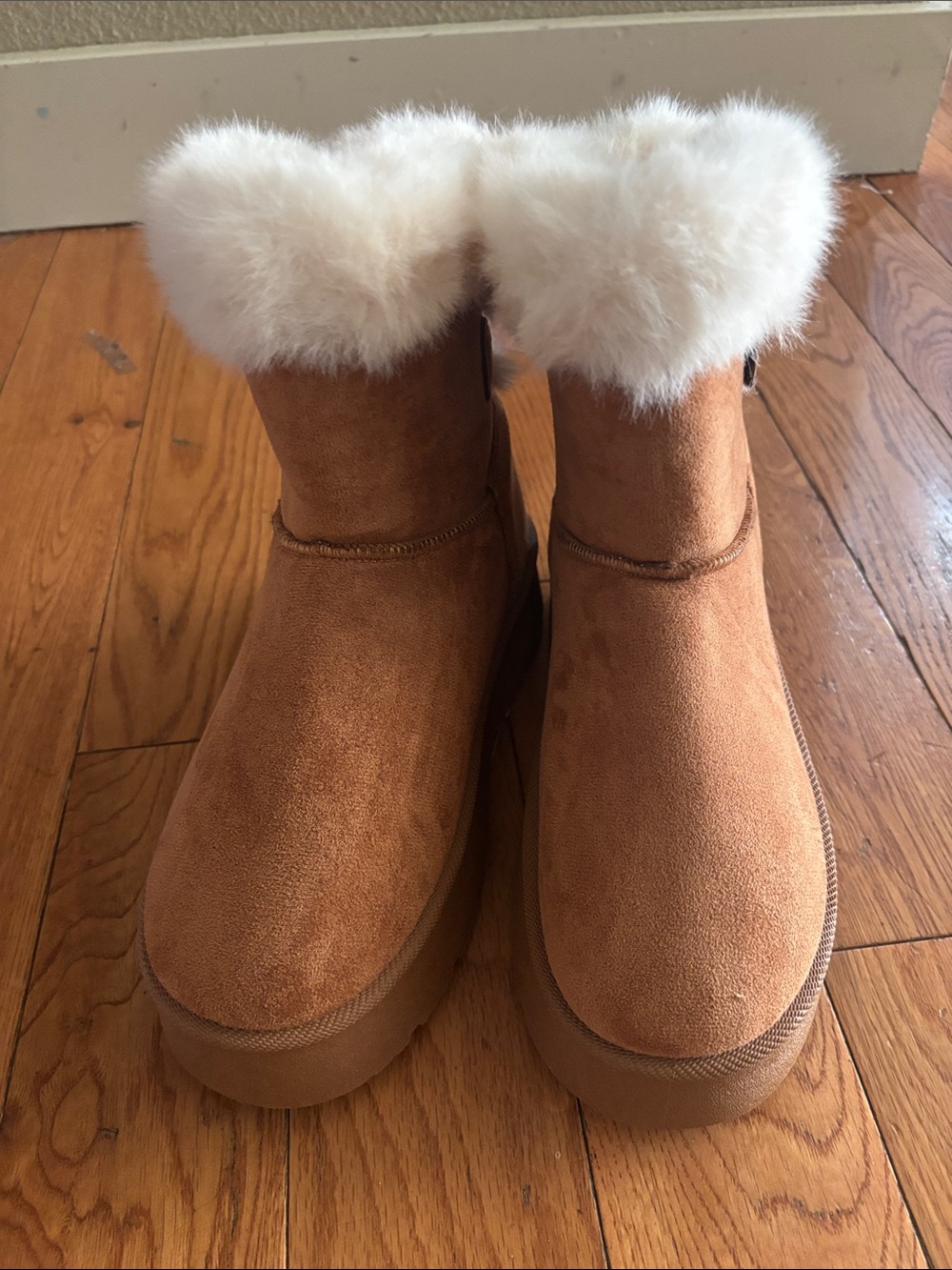 Women's Tan Suede Fur-Trim Winter Boots